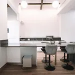 Apartment Duplex Oasis With Terrace, Pool And Bbq & Parking *