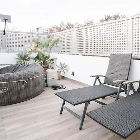 Terrace Jacuzzi Retreat Apartament *