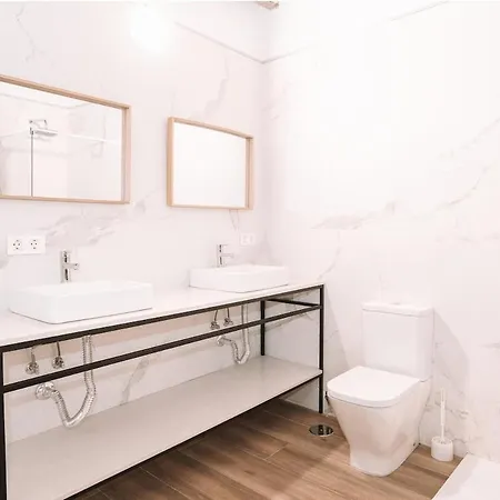 Apartamento Terrace Jacuzzi Retreat *