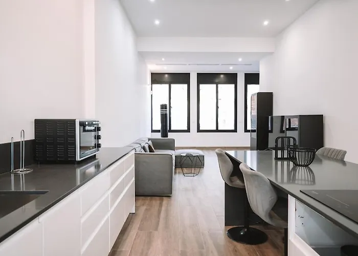 דירה Duplex Oasis With Terrace, Pool And Bbq & Parking ברצלונה